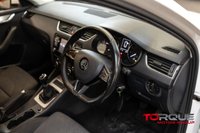 USED 2017 17 SKODA OCTAVIA 1.6 TDI SE Sport Estate 5dr Diesel Manual Euro 6 (s/s) (110 ps) 
