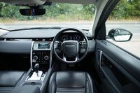 USED 2020 70 LAND ROVER DISCOVERY SPORT 2.0 D180 MHEV SE SUV 5dr Diesel Auto 4WD Euro 6 (s/s) (180 ps) FUJI WHITE PAINTWORK + REVERSE CAMERA + APPLE CARPLAY