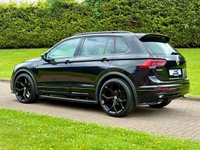 USED 2018 18 VOLKSWAGEN TIGUAN 2.0 TDI R-Line SUV 5dr Diesel DSG 4Motion Euro 6 (s/s) (150 ps) 