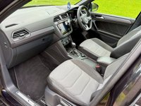 USED 2018 18 VOLKSWAGEN TIGUAN 2.0 TDI R-Line SUV 5dr Diesel DSG 4Motion Euro 6 (s/s) (150 ps) 