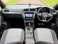 USED 2018 18 VOLKSWAGEN TIGUAN 2.0 TDI R-Line SUV 5dr Diesel DSG 4Motion Euro 6 (s/s) (150 ps) 