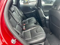 USED 2017 67 VOLVO V40 2.0 D2 Inscription Hatchback 5dr Diesel Manual Euro 6 (s/s) (120 ps) 12 MONTHS MOT AND FULL ENGINE SERVICE ON EVERY CAR!!!