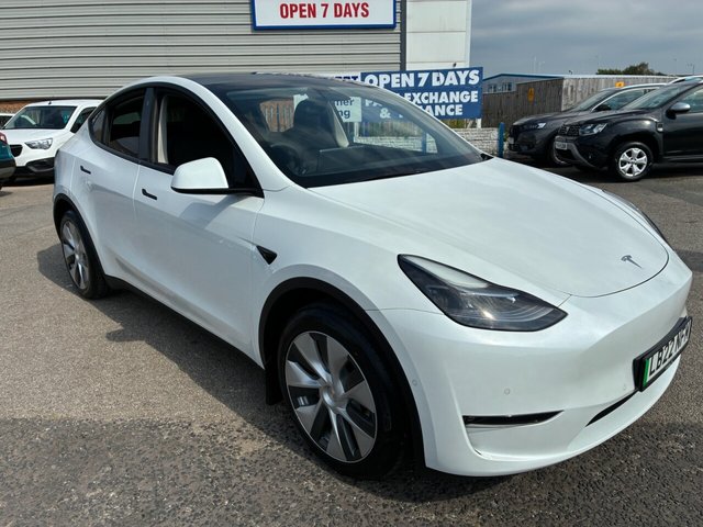 View our Tesla Model Y (Dual Motor) Long Range SUV 5dr Electric Auto 4WDE (384 bhp)