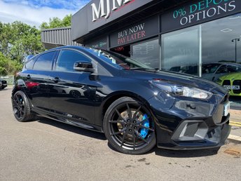 View our FORD FOCUS