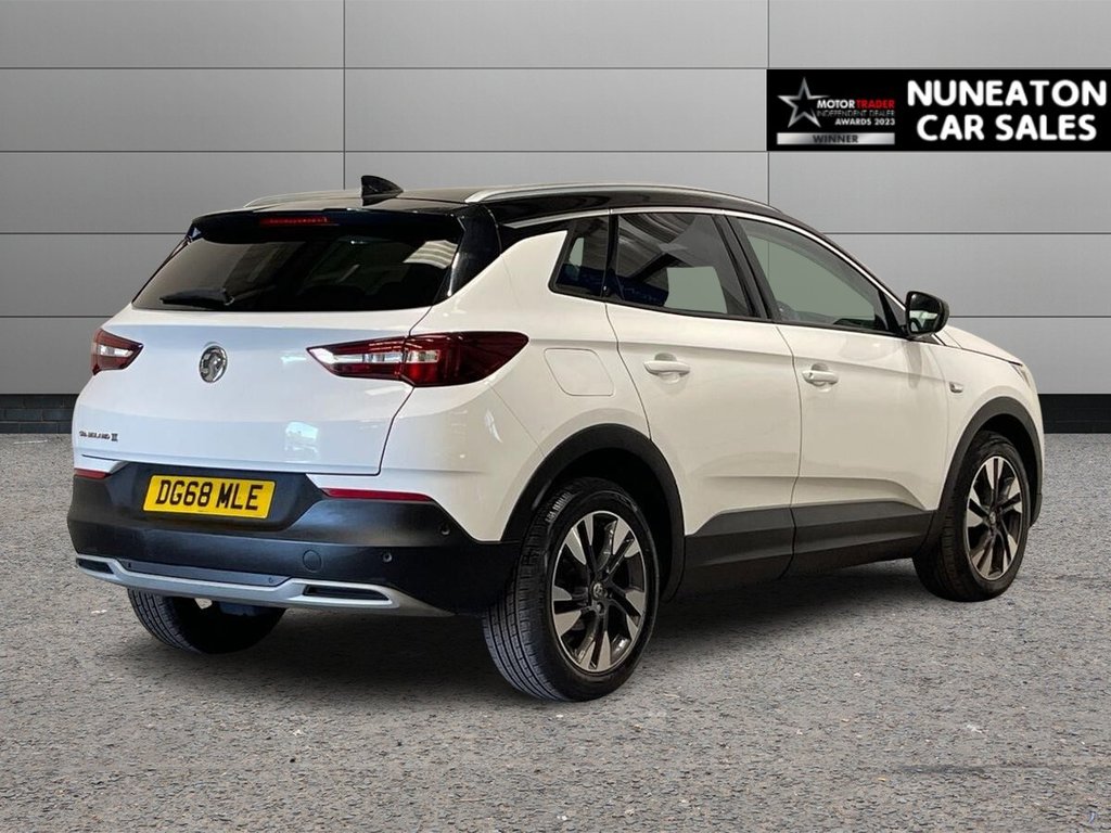 USED 2018 68 VAUXHALL GRANDLAND X 1.2 Turbo Sport Nav SUV 5dr Petrol Manual Euro 6 (s/s) (130 ps) Electric Tailgate with foot gesture