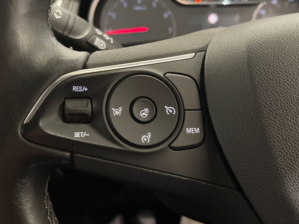USED 2018 68 VAUXHALL GRANDLAND X 1.2 Turbo Sport Nav SUV 5dr Petrol Manual Euro 6 (s/s) (130 ps) Electric Tailgate with foot gesture