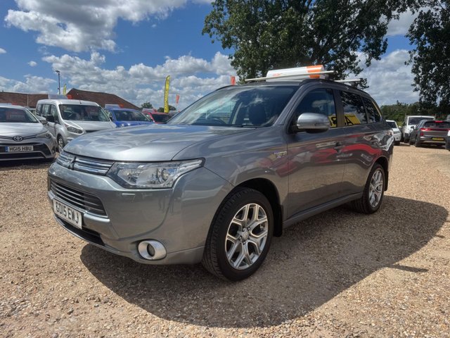 View our MITSUBISHI OUTLANDER