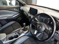 USED 2020 70 NISSAN JUKE 1.0 DIG-T Tekna SUV 5dr Petrol Manual Euro 6 (s/s) (114 ps) SATELLITE NAVIGATION + BOSE SOUND SYSTEM + APPLE CARPLAY + TOUCH SCREEN MEDIA DISPLAY + 360 VIEW CAMERA + BLUETOOTH PHONE AND MEDIA CONNECTIVITY + DAB DIGITAL RADIO + AUTOMATIC HEADLIGHTS + LEATHER MULTI FUNCTIONAL STEERING WHEEL + CRUISE CONTROL + FRONT AND REAR PARKING SENSORS + HEATED WINDSCREEN + KEYLESS START + VOICE COMMAND + AUTOMATIC WIPERS WITH RAIN SENSOR + LED DAY TIME RUNNING LIGHTS + ECO STOP START SYSTEM + CLIMATE CONTROL + AIR CONDITIONING