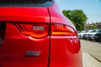 USED 2017 17 JAGUAR F-PACE 2.0 D180 Portfolio SUV 5dr Diesel Auto AWD Euro 6 (s/s) (180 ps) 