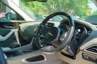 USED 2017 17 JAGUAR F-PACE 2.0 D180 Portfolio SUV 5dr Diesel Auto AWD Euro 6 (s/s) (180 ps) 