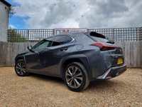 USED 2023 23 LEXUS UX 2.0 250h F Sport Design SUV 5dr Petrol Hybrid E-CVT Euro 6 (s/s) (184 ps) ** WE OFFER FINANCE ON THIS CAR **