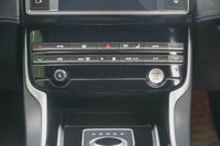 USED 2017 03 JAGUAR XE 2.0i R-Sport Saloon 4dr Petrol Auto Euro 6 (s/s) (200 ps) 