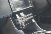 USED 2017 03 JAGUAR XE 2.0i R-Sport Saloon 4dr Petrol Auto Euro 6 (s/s) (200 ps) 
