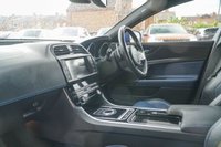USED 2017 03 JAGUAR XE 2.0i R-Sport Saloon 4dr Petrol Auto Euro 6 (s/s) (200 ps) 