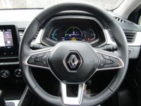 USED 2022 72 RENAULT CAPTUR 1.6 E-TECH techno SUV 5dr Petrol Hybrid Automatic  Euro 6 (s/s) (145 ps) GREAT ECONOMY FROM THIS SELF CHARGING PETROL/ELECTRIC AUTOMATIC HYBRID,,,,FULL SERVICE HISTORY,,,LOW MILEAGE,,,,PARTS AND LABOUR WARRANTY INCLUDED,,,,PART EXCHANGE WELCOME,,,COMPETATIVE FINANCE AVAILABLE.