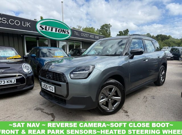 View our MINI Countryman 1.5C MHEV Classic SUV 5dr Petrol Hybrid Auto Euro 6 (s/s) (170 ps)