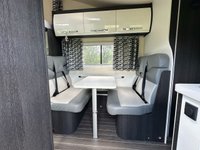 USED 2020 70 ROLLER TEAM ZEFIRO 675 6 BERTH LUXURY MOTORHOME  AUTOMATIC TRANSMISSION