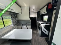 USED 2020 70 ROLLER TEAM ZEFIRO 675 6 BERTH LUXURY MOTORHOME  AUTOMATIC TRANSMISSION