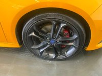 USED 2016 FORD FOCUS 2.0T EcoBoost ST-2 Hatchback 5dr Petrol Manual Euro 6 (s/s) (250 ps) 