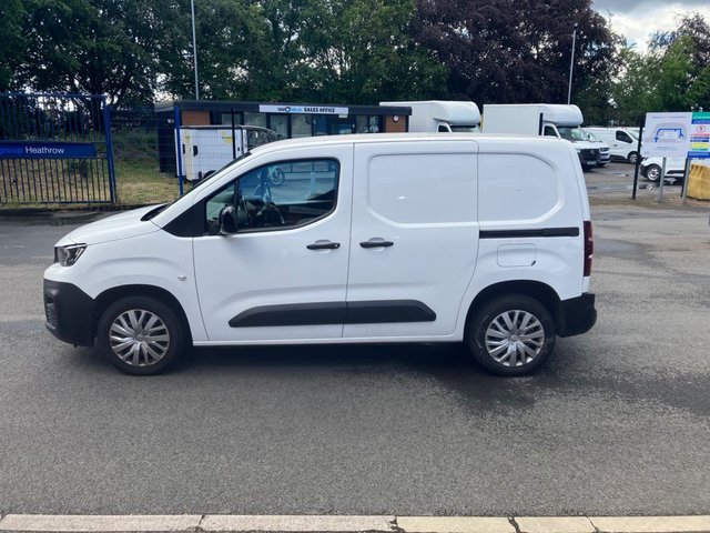 View our PEUGEOT PARTNER