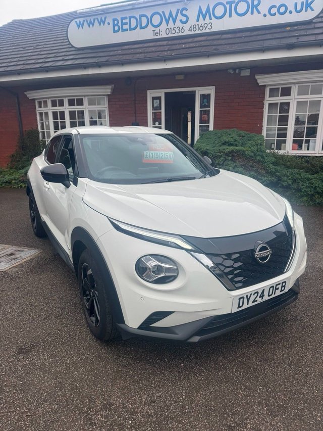 View our Nissan Juke 1.6 N-Connecta SUV 5dr Petrol Hybrid Auto Euro 6 (143 ps)