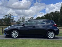USED 2017 67 TOYOTA AURIS 1.8 VVT-h Icon Tech Hatchback 5dr Petrol Hybrid CVT Euro 6 (s/s) (136 ps) 