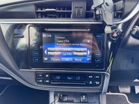 USED 2017 67 TOYOTA AURIS 1.8 VVT-h Icon Tech Hatchback 5dr Petrol Hybrid CVT Euro 6 (s/s) (136 ps) 