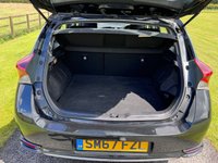 USED 2017 67 TOYOTA AURIS 1.8 VVT-h Icon Tech Hatchback 5dr Petrol Hybrid CVT Euro 6 (s/s) (136 ps) 