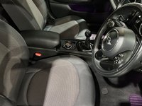USED 2017 17 MINI CLUBMAN 1.5 Cooper Estate 6dr Petrol Manual Euro 6 (s/s) (136 ps) 