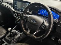 USED 2022 FORD FOCUS 1.0T EcoBoost ST-Line Vignale Hatchback 5dr Petrol Manual Euro 6 (s/s) (125 ps) 