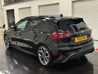 USED 2022 FORD FOCUS 1.0T EcoBoost ST-Line Vignale Hatchback 5dr Petrol Manual Euro 6 (s/s) (125 ps) 