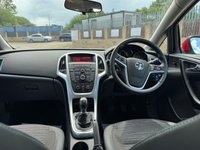 USED 2015 65 VAUXHALL ASTRA 1.4i Excite Hatchback 5dr Petrol Manual Euro 6 (100 ps) 12 MONTHS MOT*ALLOYS*AIR CON