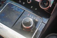 USED 2018 18 LAND ROVER RANGE ROVER VELAR 2.0 D180 R-Dynamic SE SUV 5dr Diesel Auto 4WD Euro 6 (s/s) (180 ps) 