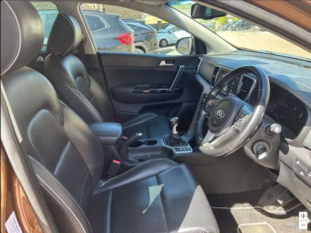 View our KIA SPORTAGE