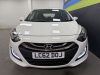 USED 2012 62 HYUNDAI I30 1.6 CRDi Blue Drive Style Nav Hatchback 5dr Diesel Manual Euro 5 (s/s) (110 ps) **11 Service Visits**