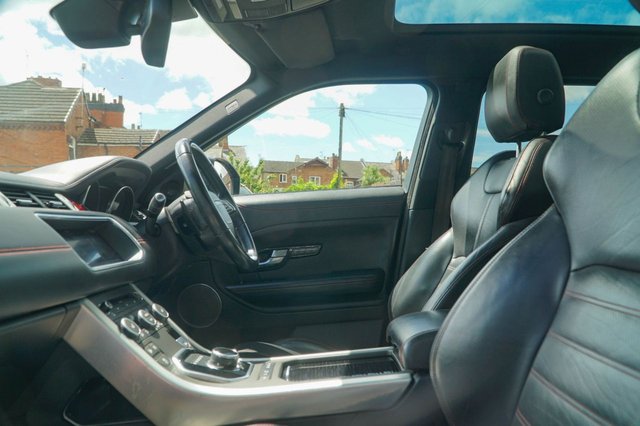 View our LAND ROVER RANGE ROVER EVOQUE