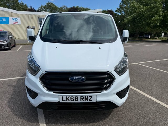 View our FORD TRANSIT CUSTOM