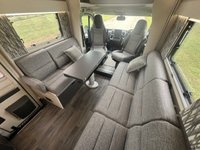 USED 2025 75 SWIFT ESCAPE 674 9spd Automatic 