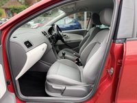 USED 2016 16 VOLKSWAGEN POLO 1.2 TSI BlueMotion Tech SE Design Hatchback 5dr Petrol Manual Euro 6 (s/s) (90 ps) 