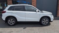 USED 2022 22 SUZUKI VITARA 1.4 Boosterjet MHEV SZ-T SUV 5dr Petrol Hybrid Manual ALLGRIP Euro 6 (s/s) (129 ps) *** SATALLITE NAVIGATION - BLUETOOTH - AIR CONDITIONING ***