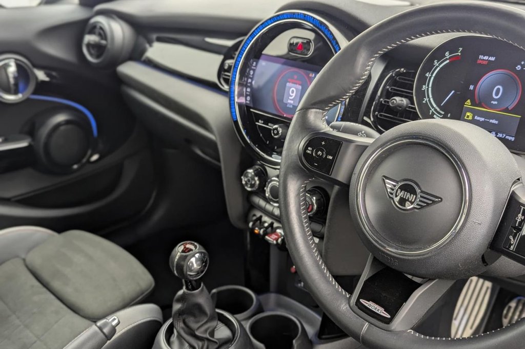 USED 2021 21 MINI HATCH 2.0 Cooper S Sport Hatchback 5dr Petrol Manual Euro 6 (s/s) (178 ps) **&pound;2,725 Of Optional Extras**