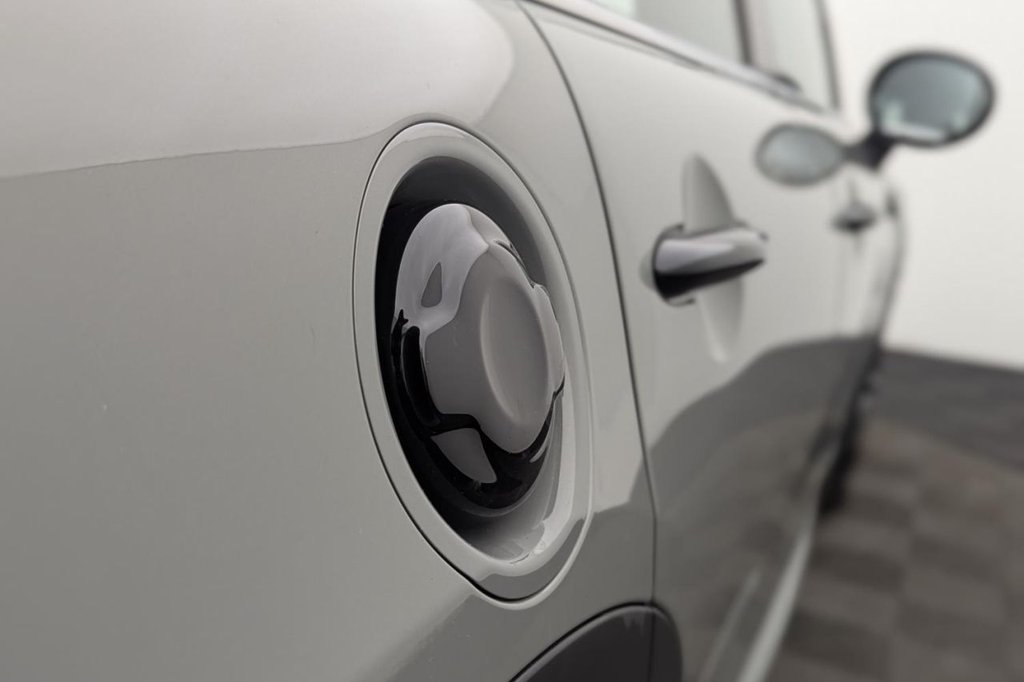USED 2021 21 MINI HATCH 2.0 Cooper S Sport Hatchback 5dr Petrol Manual Euro 6 (s/s) (178 ps) **&pound;2,725 Of Optional Extras**