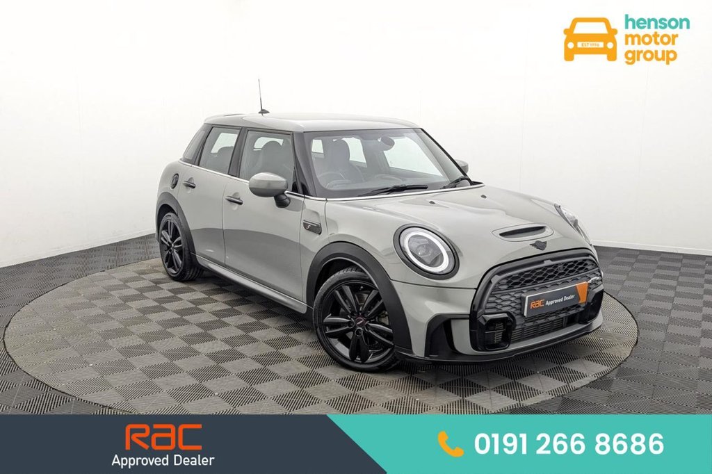 USED 2021 21 MINI HATCH 2.0 Cooper S Sport Hatchback 5dr Petrol Manual Euro 6 (s/s) (178 ps) **&pound;2,725 Of Optional Extras**