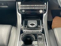 USED 2016 16 JAGUAR XE 2.0d Portfolio Saloon 4dr Diesel Auto Euro 6 (s/s) (163 ps) www.suffolkcarcentre.co.uk - Located at Lowestoft