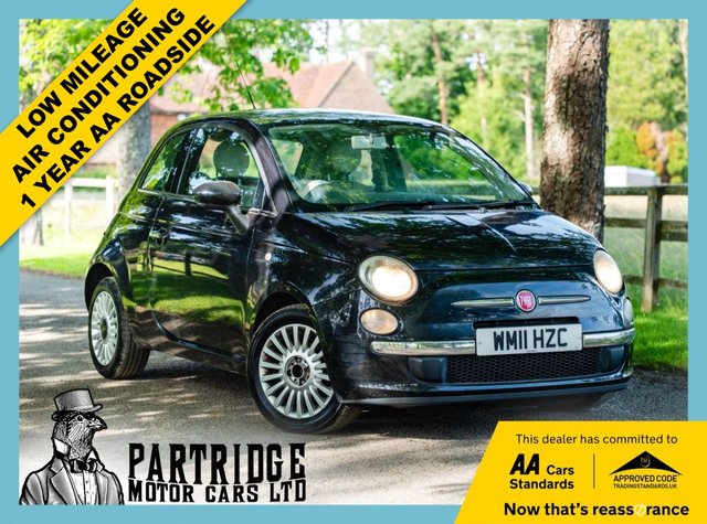 View our Fiat 500 1.2 Lounge Hatchback 3dr Petrol Manual Euro 5 (s/s) (69 bhp)