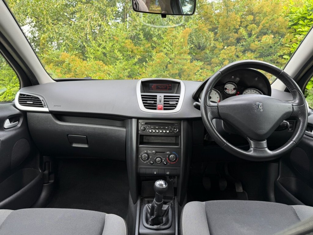 USED 2011 11 PEUGEOT 207 1.4 Envy Hatchback 5dr Petrol Manual Euro 5 (75 ps) 12 MONTHS MOT, AIRCON, ALLOYS