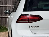 USED 2017 67 VOLKSWAGEN GOLF 1.5 Golf R-Line TSi Evo 5dr Sat Nav Apple CarPlay