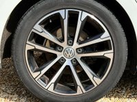 USED 2017 67 VOLKSWAGEN GOLF 1.5 Golf R-Line TSi Evo 5dr Sat Nav Apple CarPlay