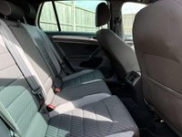 USED 2017 67 VOLKSWAGEN GOLF 1.5 Golf R-Line TSi Evo 5dr Sat Nav Apple CarPlay