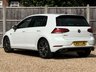 USED 2017 67 VOLKSWAGEN GOLF 1.5 Golf R-Line TSi Evo 5dr Sat Nav Apple CarPlay